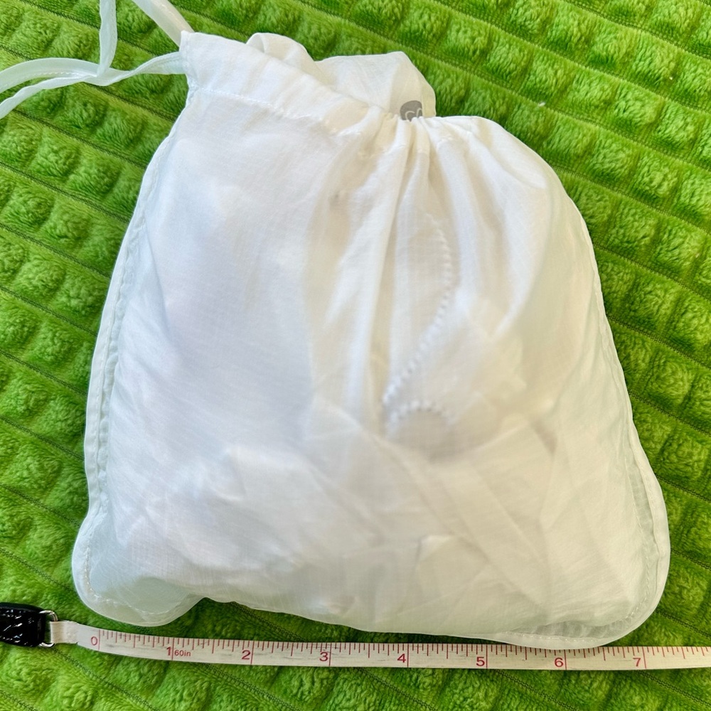 Zella sheer packable jacket $99 retail - Picture 4 of 11